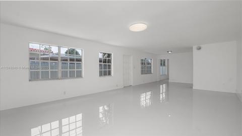 315 E 42nd St, Hialeah, FL 33013 photo 25