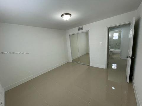 601 E 30th St, Hialeah, FL 33013 photo 13