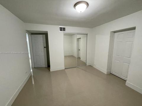 601 E 30th St, Hialeah, FL 33013 photo 20