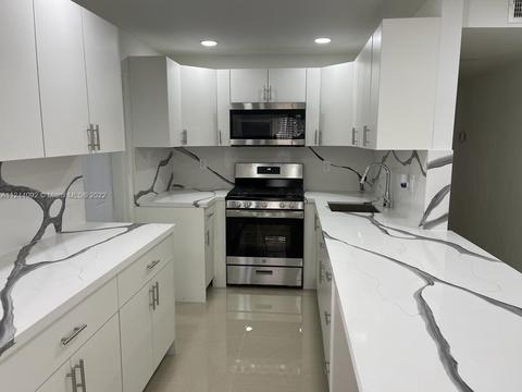 601 E 30th St, Hialeah, FL 33013 photo 3