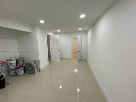 601 E 30th St, Hialeah, FL 33013 photo 16