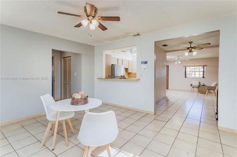 781 SE 5th Pl, Hialeah, FL 33010 photo 9