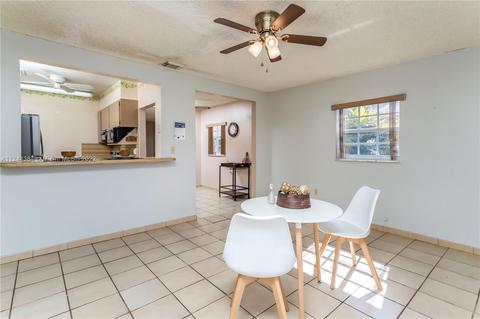 781 SE 5th Pl, Hialeah, FL 33010 photo 10