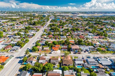 781 SE 5th Pl, Hialeah, FL 33010 photo 35