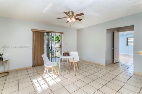 781 SE 5th Pl, Hialeah, FL 33010 photo 8