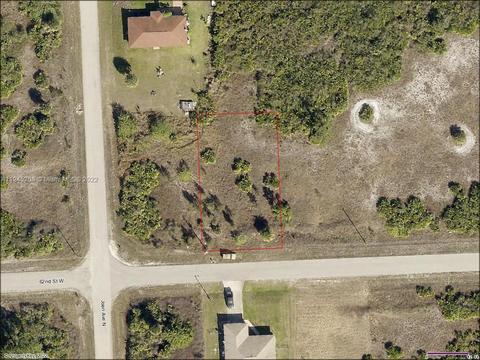 2916 W 62nd St, Lehigh Acres, FL 33971