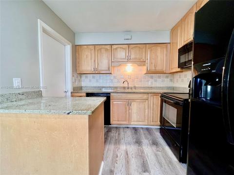 409 Thomas, Frostproof, FL 33843 photo 6
