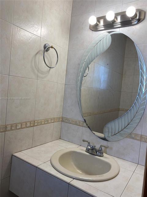 1380 W 69th St, Hialeah, FL 33014 photo 9