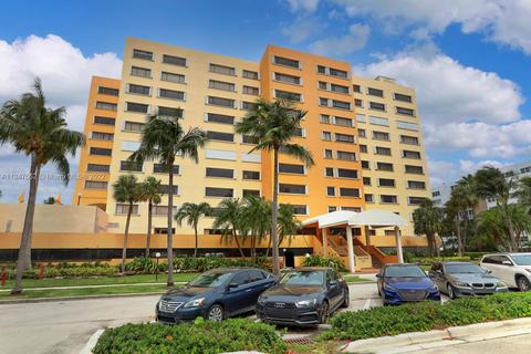 650 Ocean Dr #8B, Key Biscayne, FL 33149 photo 2
