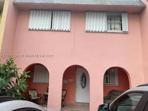 6925 W 2nd Ln, Hialeah, FL 33014 photo 1