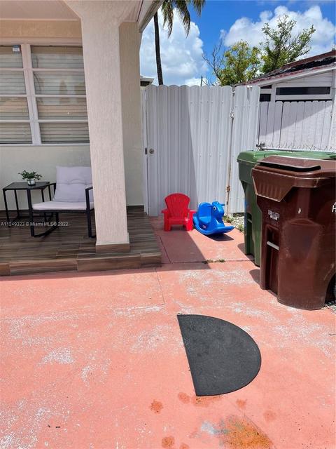 4150 E 8th Ln, Hialeah, FL 33013 photo 28