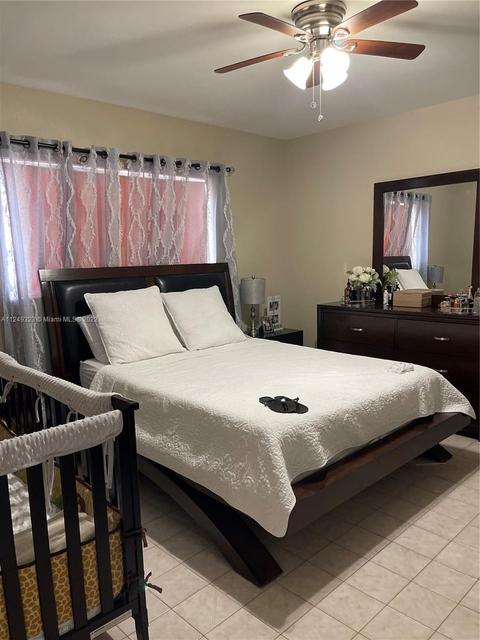 4150 E 8th Ln, Hialeah, FL 33013 photo 17
