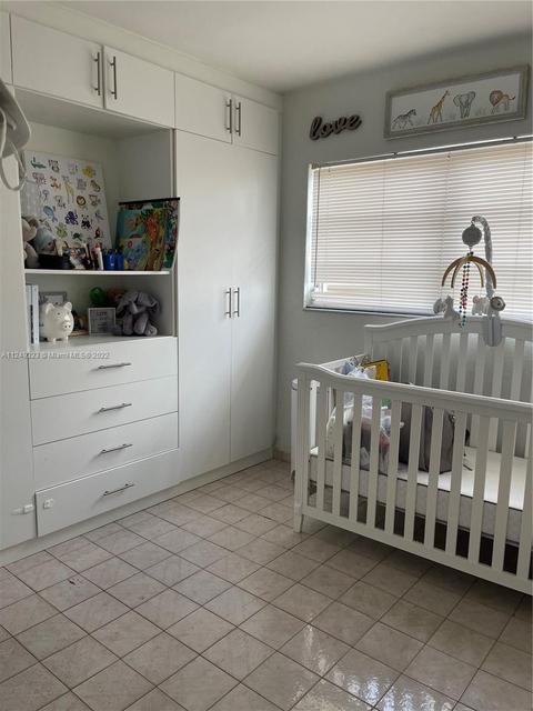 4150 E 8th Ln, Hialeah, FL 33013 photo 15