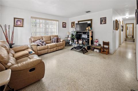 729 E 23rd St, Hialeah, FL 33013 photo 3