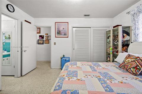 729 E 23rd St, Hialeah, FL 33013 photo 13