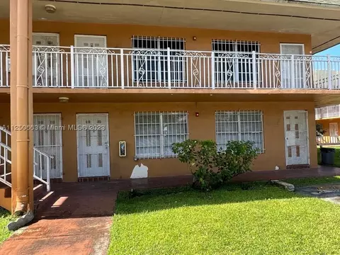 271 NW 177th St #B-101, Miami Gardens, FL 33169