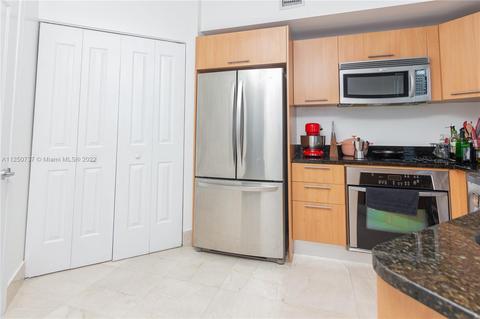 480 NE 30th St #1105, Miami, FL 33137 photo 12