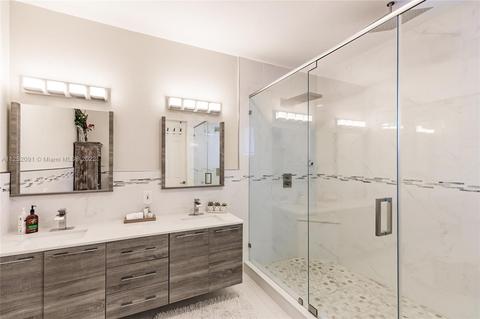 16323 NW 77th Path, Miami Lakes, FL 33016 photo 24