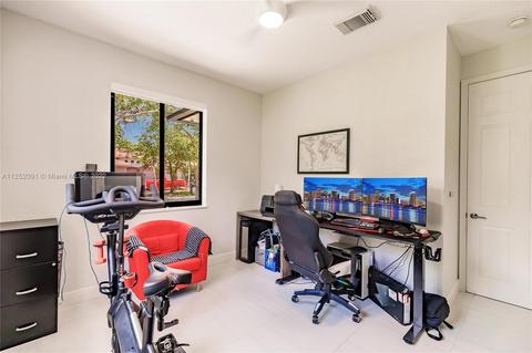 16323 NW 77th Path, Miami Lakes, FL 33016 photo 34