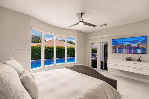 16323 NW 77th Path, Miami Lakes, FL 33016 photo 22