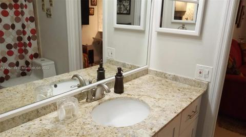 8400 Menteith Ter, Miami Lakes, FL 33016 photo 19