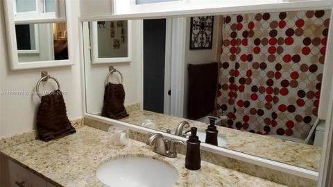 8400 Menteith Ter, Miami Lakes, FL 33016 photo 18
