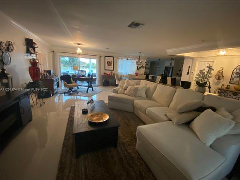 8400 Menteith Ter, Miami Lakes, FL 33016 photo 4
