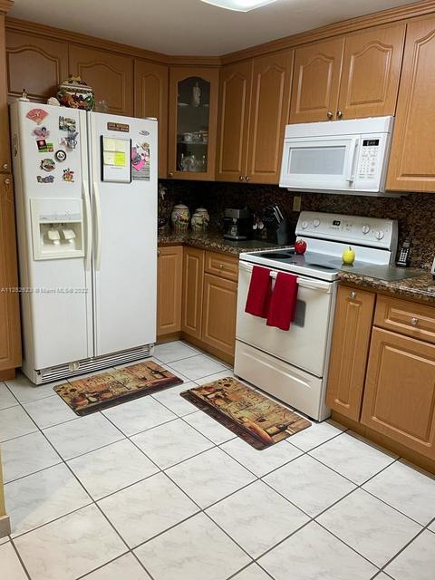 30 E 39th St #307, Hialeah, FL 33013 photo 7