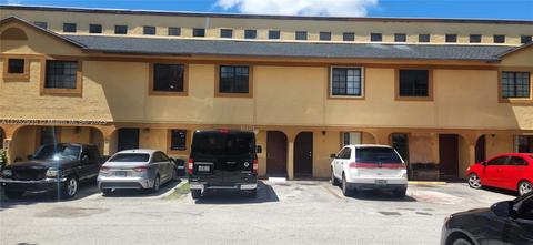 11751 SW 18th St #5, Miami, FL 33175