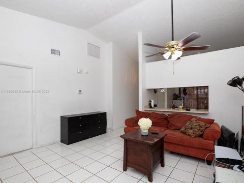 5140 E Lakes Dr, Pompano Beach, FL 33064 photo 12