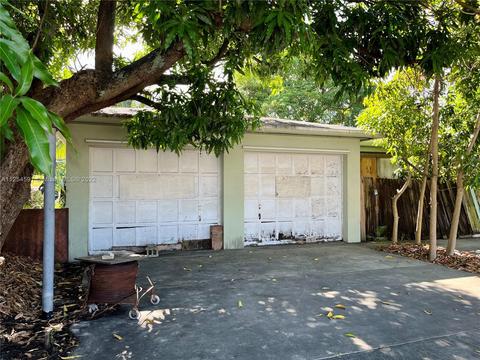 3011 E 8th Ave, Hialeah, FL 33013 photo 3