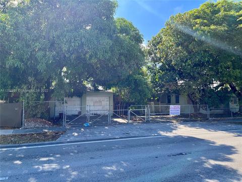 3011 E 8th Ave, Hialeah, FL 33013 photo 2