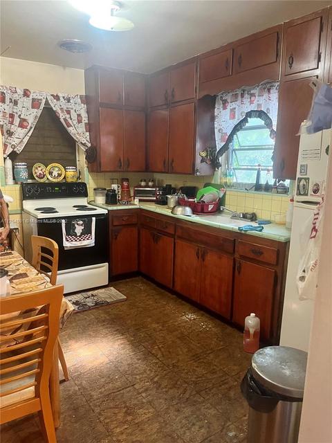3011 E 8th Ave, Hialeah, FL 33013 photo 11