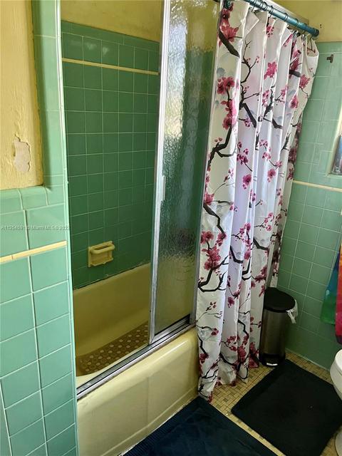 3011 E 8th Ave, Hialeah, FL 33013 photo 19