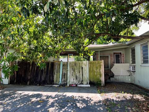 3011 E 8th Ave, Hialeah, FL 33013 photo 4
