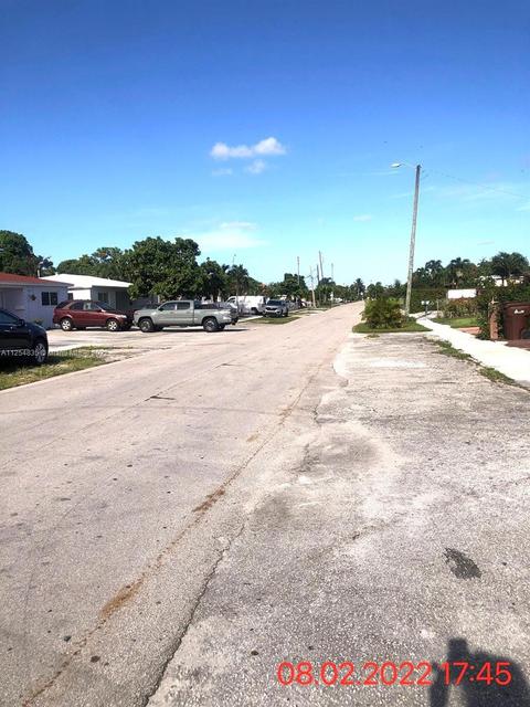 322 E 64th St, Hialeah, FL 33013 photo 25