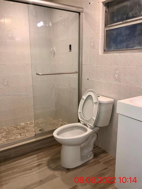 322 E 64th St, Hialeah, FL 33013 photo 15