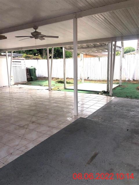 322 E 64th St, Hialeah, FL 33013 photo 3