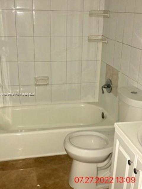 322 E 64th St, Hialeah, FL 33013 photo 14