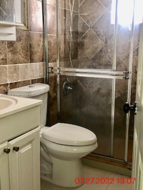 322 E 64th St, Hialeah, FL 33013 photo 13