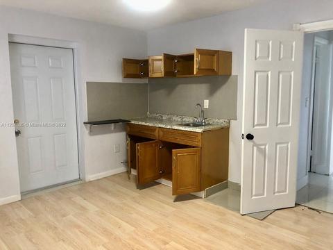 322 E 64th St, Hialeah, FL 33013 photo 19