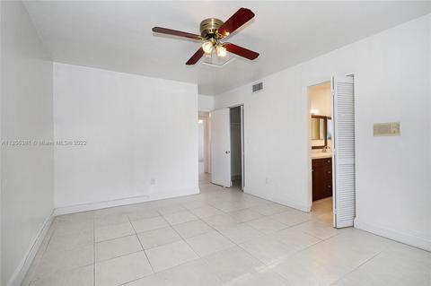 7135 W 3rd Ct, Hialeah, FL 33014 photo 8