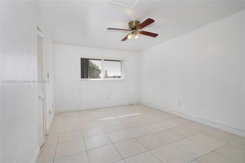 7135 W 3rd Ct, Hialeah, FL 33014 photo 10