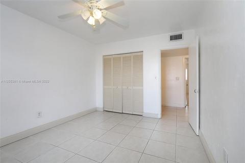 7135 W 3rd Ct, Hialeah, FL 33014 photo 11