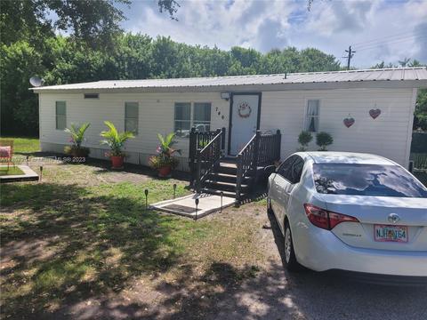 746 Midstate Loop, Clewiston, FL 33440 photo 2