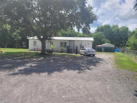 746 Midstate Loop, Clewiston, FL 33440 photo 1