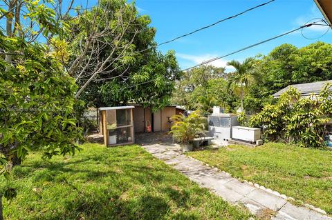 554 E 40th St, Hialeah, FL 33013 photo 23