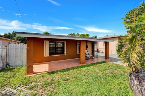 554 E 40th St, Hialeah, FL 33013 photo 3