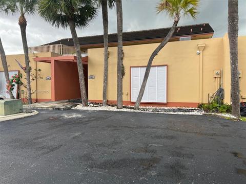 15470 Bedlington Rd, Miami Lakes, FL 33014 photo 1