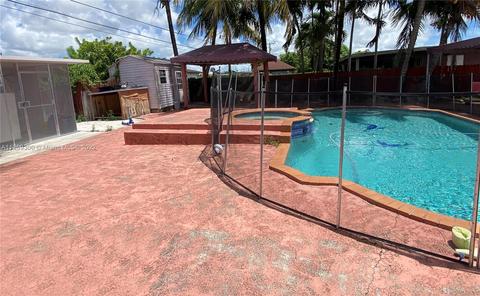 211 E 51st St, Hialeah, FL 33013 photo 18